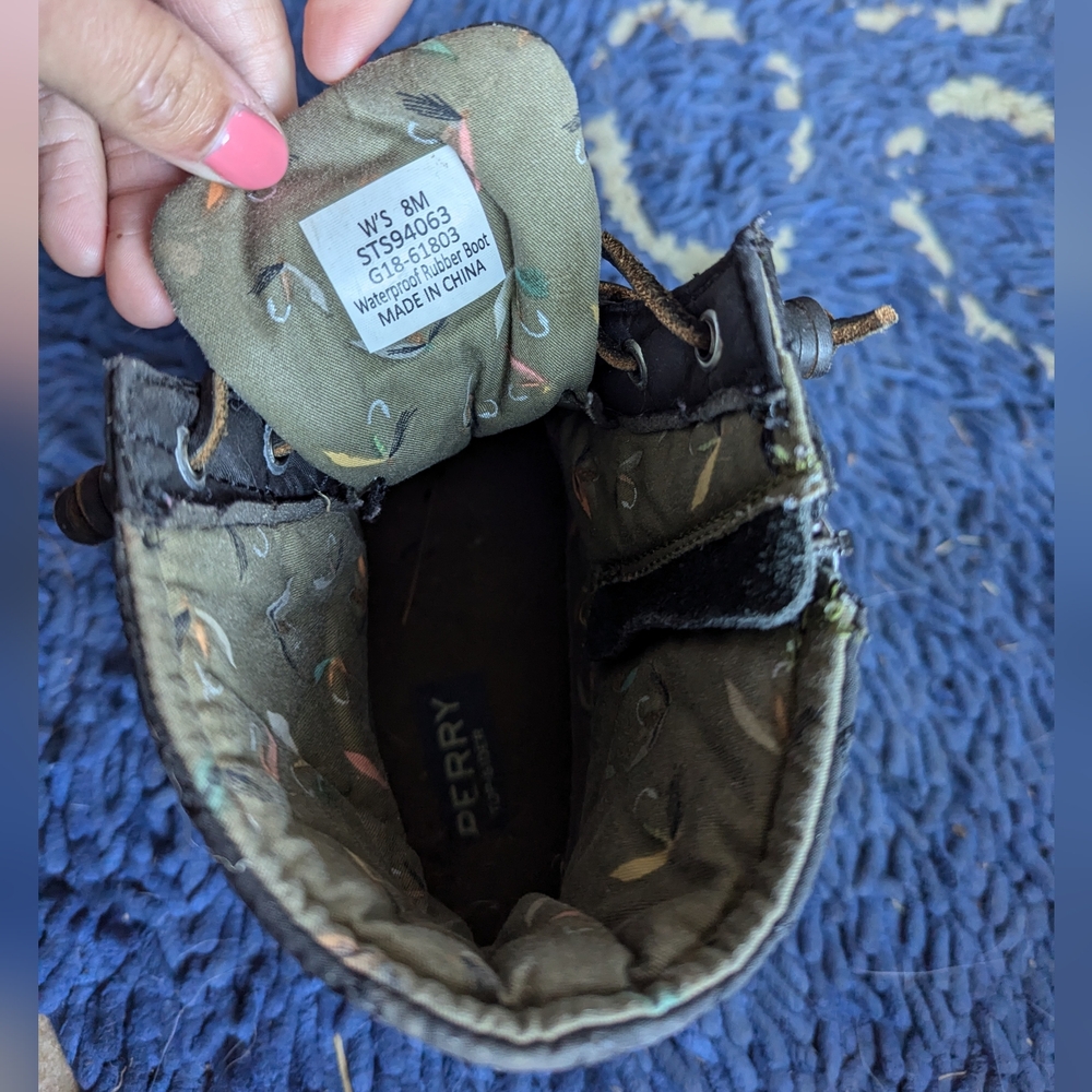 Duck Boots - Picture 4 of 4